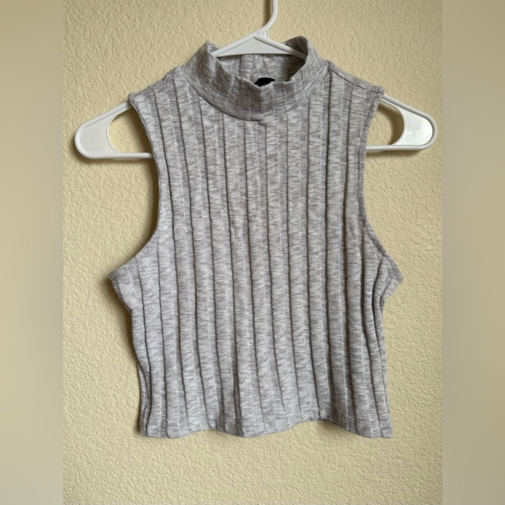 Forever 21 Light Gray Ribbed Tank Top